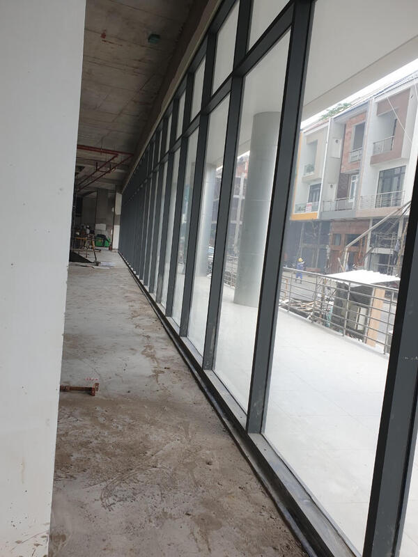 Mặt dựng nhôm Xingfa giấu đố được Minh Gia Door lắp đặt Mặt dựng nhôm Xingfa giấu đố được Minh Gia Door lắp đặt
