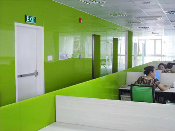 Mẫu vách kính cường lực sơn màu