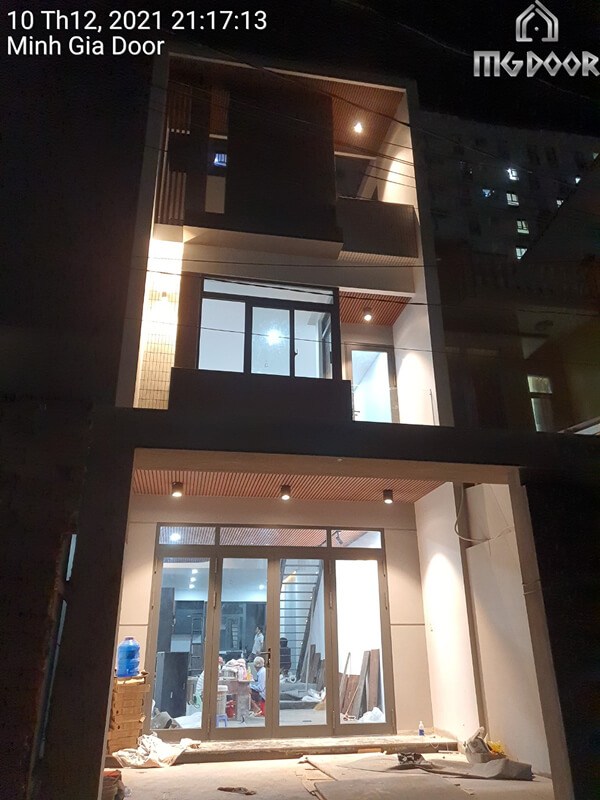 Công trình lắp đặt cửa nhôm Xingfa cho nhà phố tại Thủ Đức