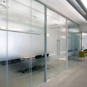 Báo giá cửa kính cường lực 2 cánh trọn gói mới nhất hiện nay