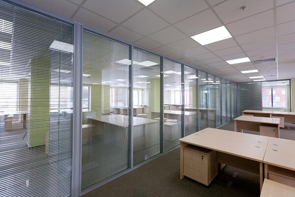 Một số công trình phù hợp lắp đặt vách kính cường lực khung nhôm Xingfa Một số công trình phù hợp lắp đặt vách kính cường lực khung nhôm Xingfa
