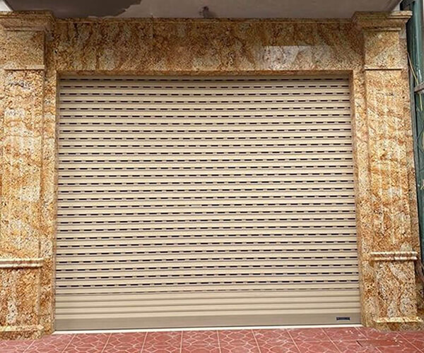 Giá cửa cuốn thay đổi theo mẫu mã, kích thước, chất liệu và motor Giá cửa cuốn thay đổi theo mẫu mã, kích thước, chất liệu và motor