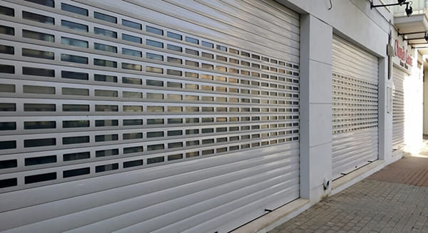 Báo giá cửa cuốn tự động chính hãng, cao cấp, lắp đặt giá rẻ