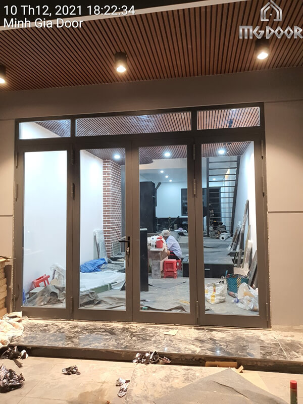 Dự án lắp đặt hệ thống cửa kính cao cấp cho công trình tại Thủ Đức