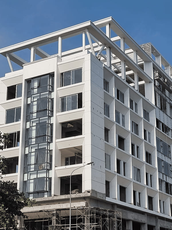 Hơn 10 năm kinh nghiệm thi công cửa kính cho các dự án từ quy mô nhỏ đến lớn Hơn 10 năm kinh nghiệm thi công cửa kính cho các dự án từ quy mô nhỏ đến lớn