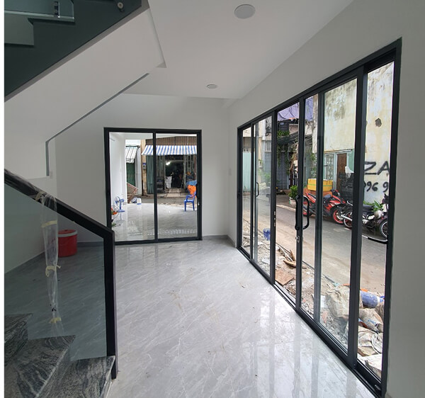 Thi công cửa kính trượt cho nhà ở tại Bình Tân, TPHCM