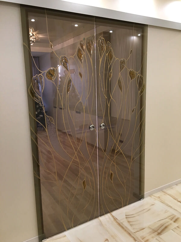 Phương pháp khắc laser cửa kính cường lực