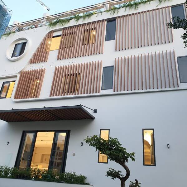 Thi công cửa kính cường khung nhôm Rolan cho Villa KDC Sunshine City, Quận 7 Thi công cửa kính cường khung nhôm Rolan cho Villa KDC Sunshine City, Quận 7