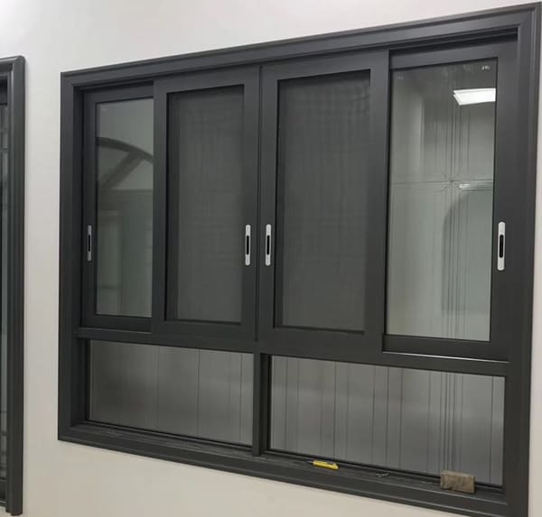 Các loại cửa sổ nhôm kính đều có độ bền cao và phù hợp nhiều kiểu kiến trúc Các loại cửa sổ nhôm kính đều có độ bền cao và phù hợp nhiều kiểu kiến trúc